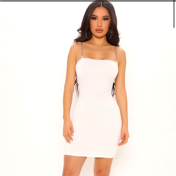 Fashion Nova Dresses & Skirts - White Yaris Double Lined Dress NEW 🏷️